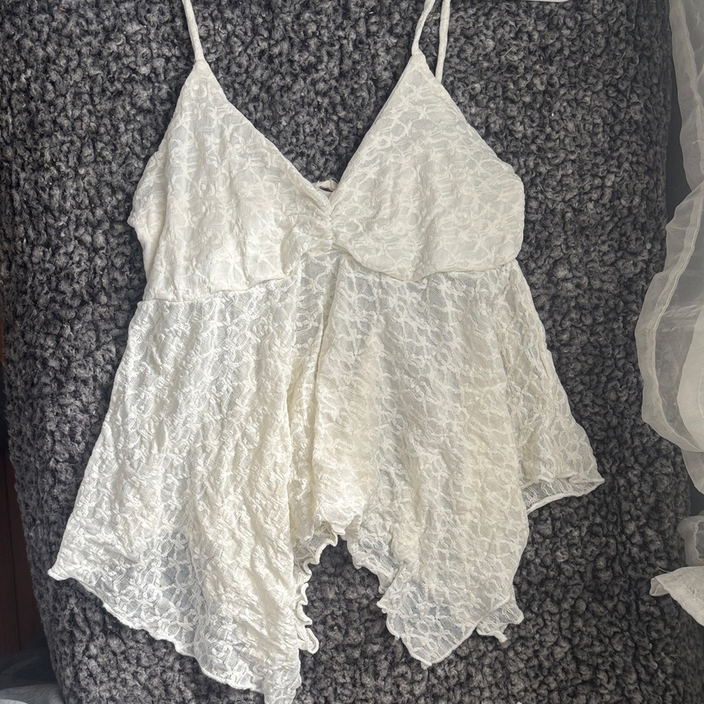 See You Monday Cream Lace Sleeveless Top